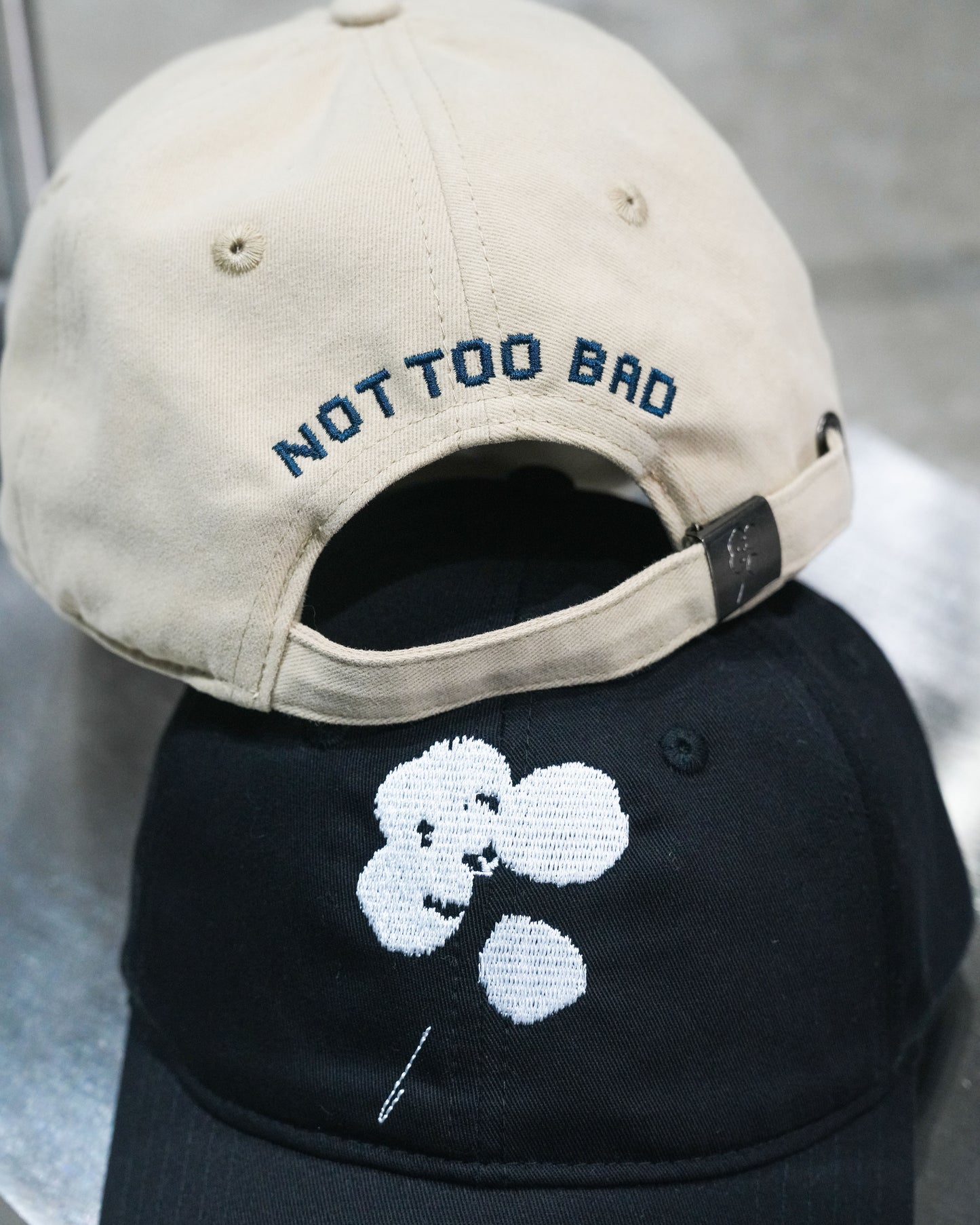 CLOVER CAP