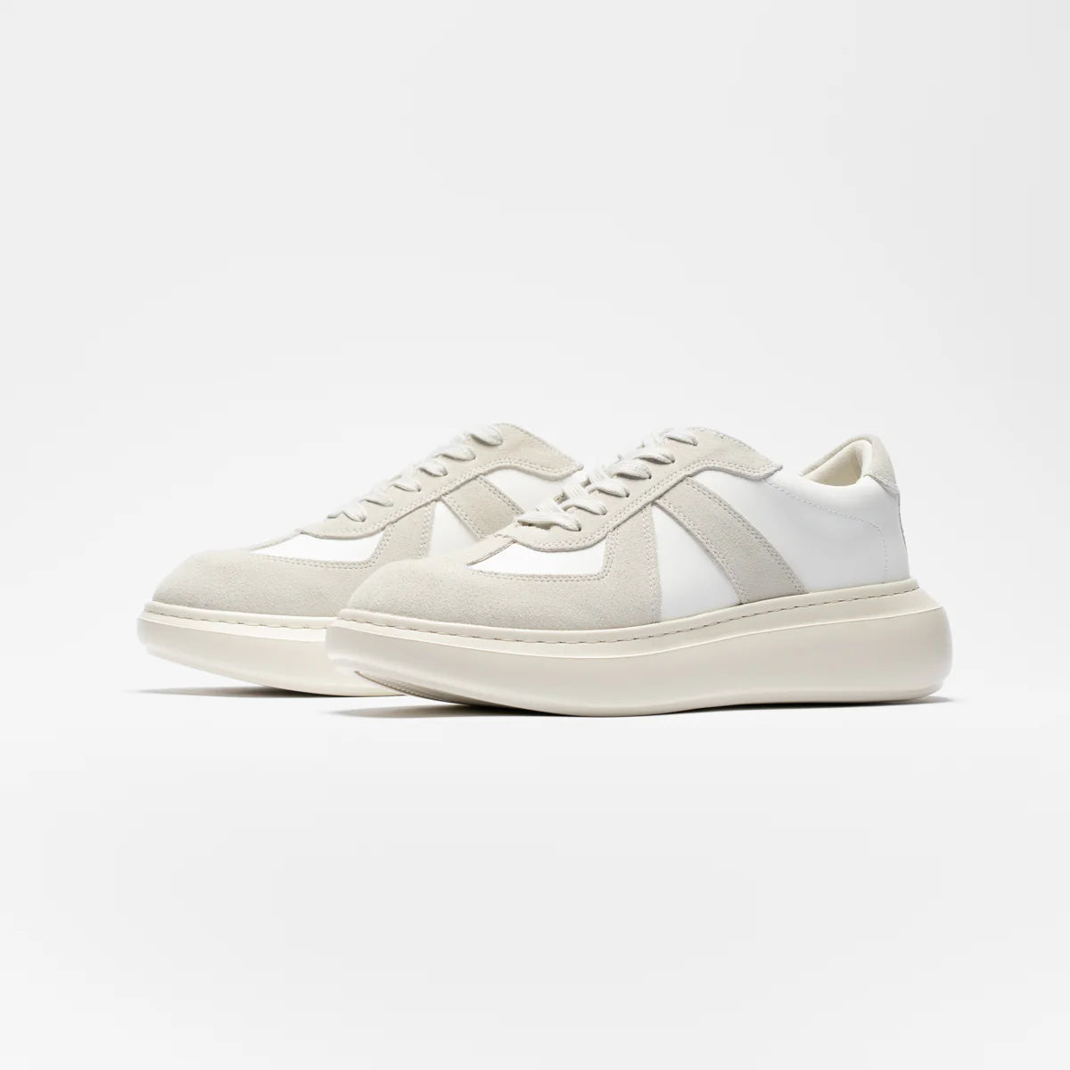 ACCOLE / WHITE