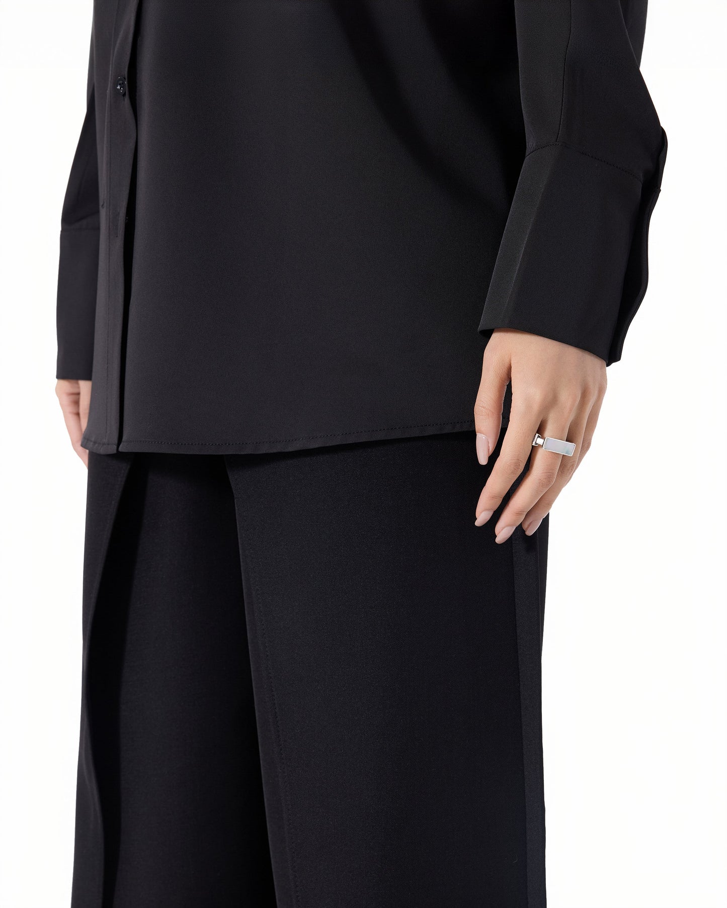 Montage Ring_Large_Vintage Finish, Black