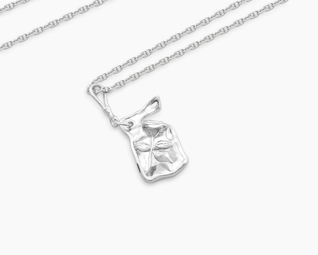 Sealed Rose Pendant_Pocket Edition