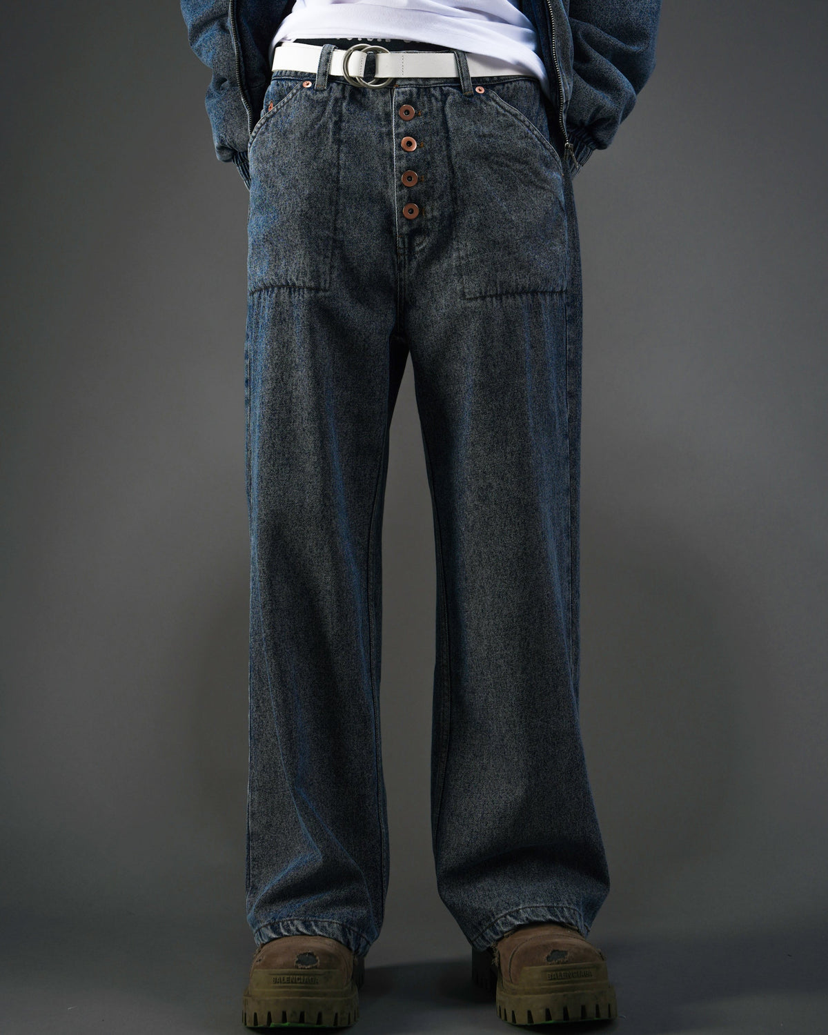 Washed Distressed Panelled Denim Jeans NVY