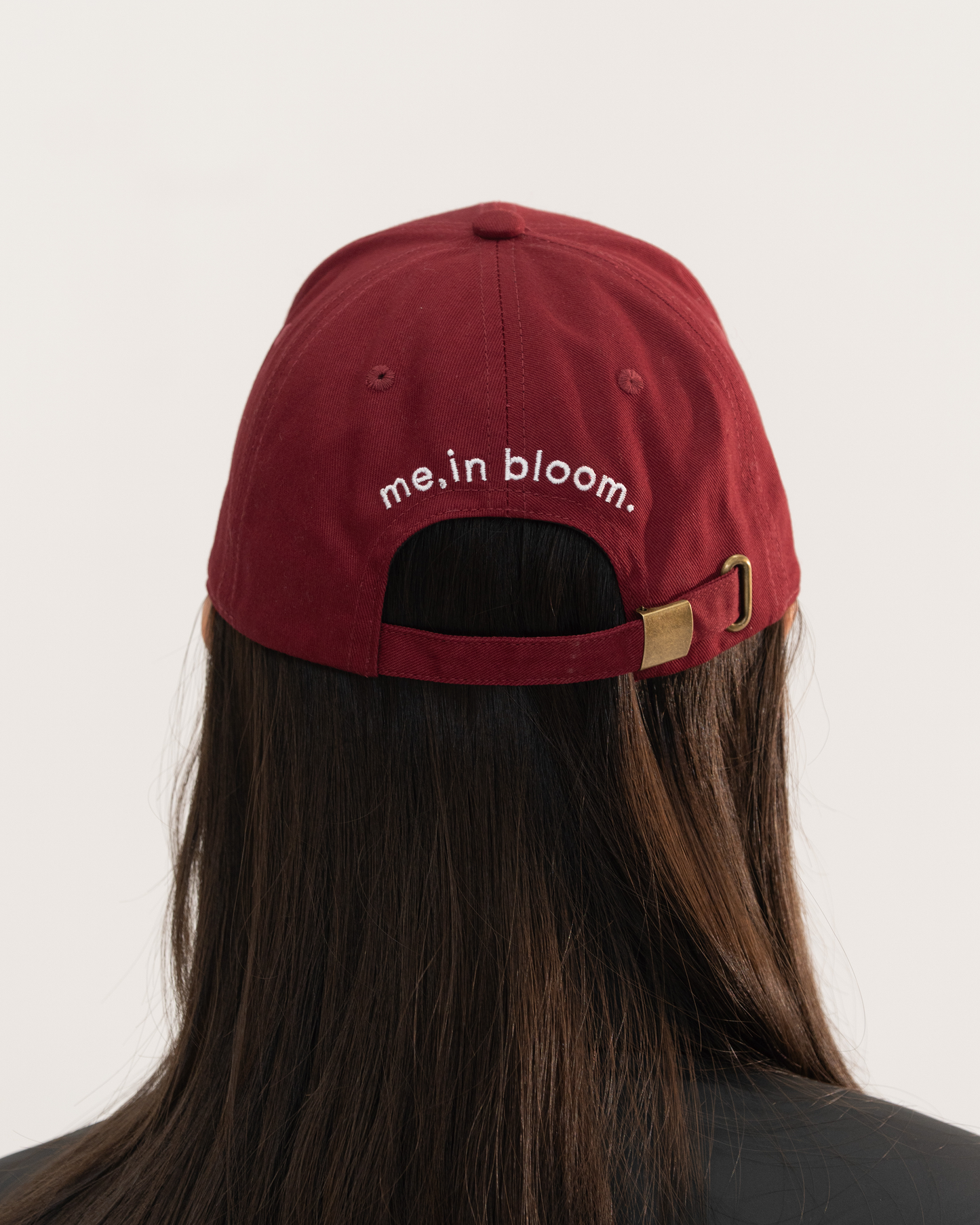 【予約販売1月中旬配送予定】MEI. LOGO CAP RED