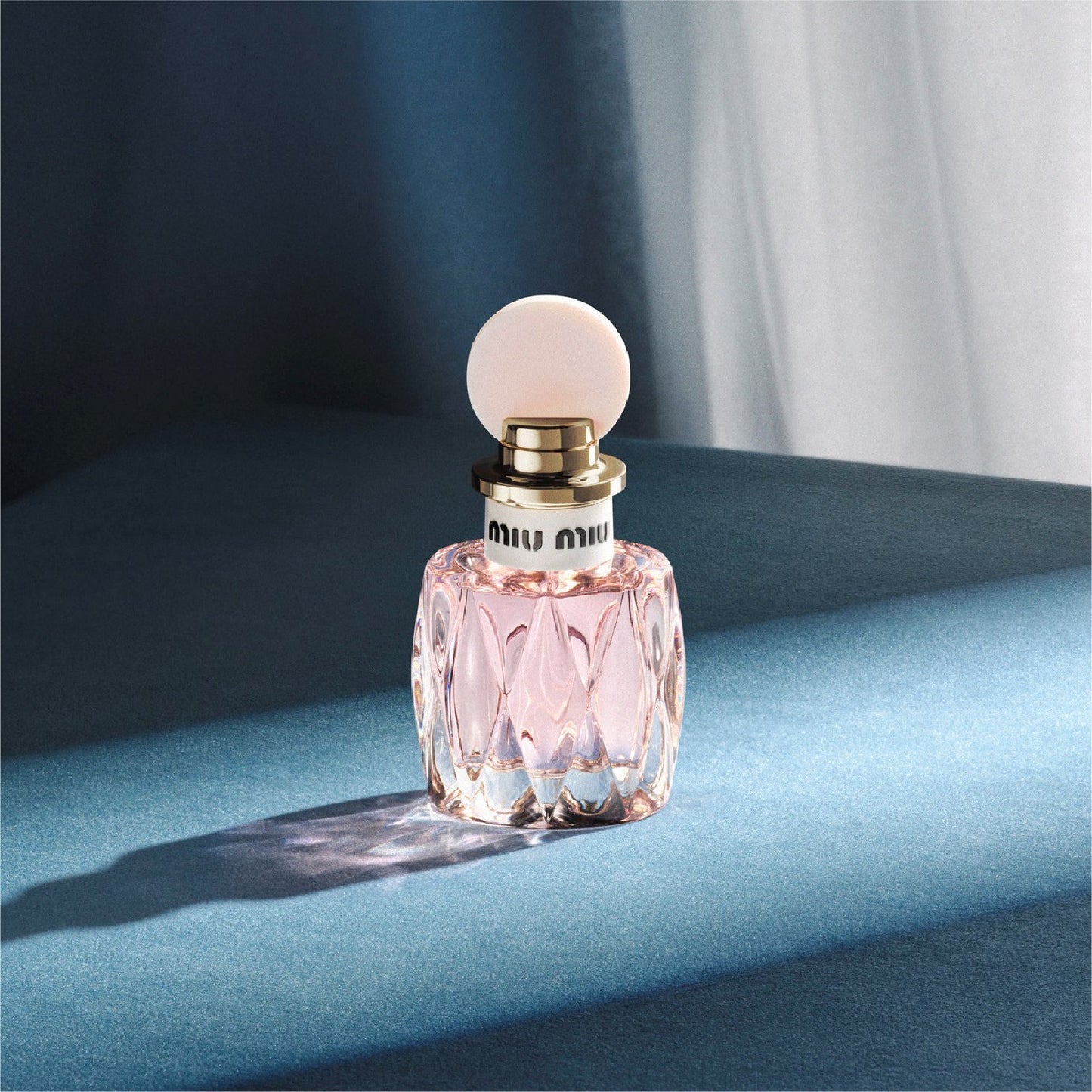ミュウミュウ ロー ロゼ オードトワレ 50ml